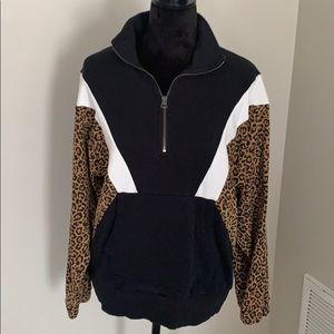 American Eagle Pullover